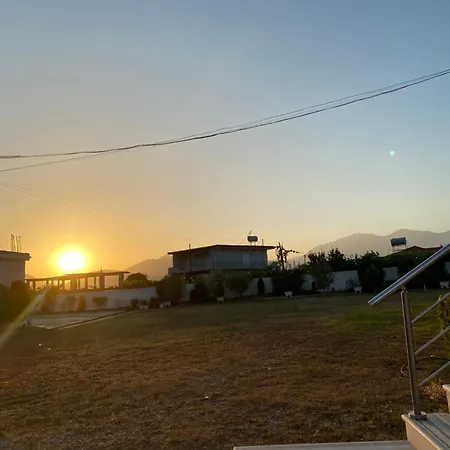 Lori Gardenia * Stjar